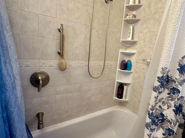 14104 77th Avenue 75E, Flushing NY 11367