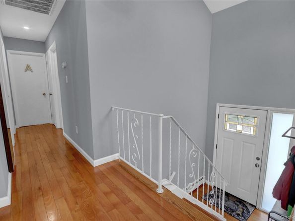 100 Erlanger Boulevard, North Babylon NY 11703