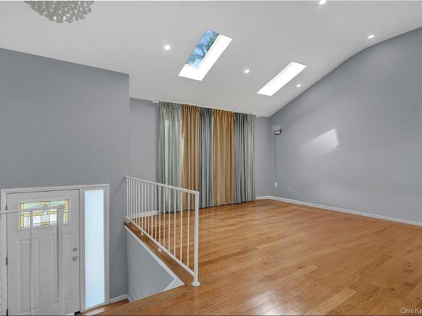 100 Erlanger Boulevard, North Babylon NY 11703