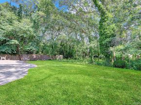 100 Erlanger Boulevard, North Babylon NY 11703