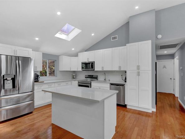 100 Erlanger Boulevard, North Babylon NY 11703