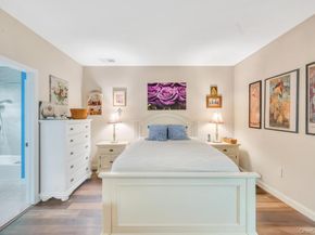 305 Okeefe Court, Oakdale NY 11769