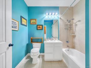 305 Okeefe Court, Oakdale NY 11769