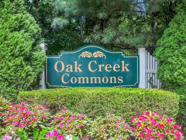 305 Okeefe Court, Oakdale NY 11769