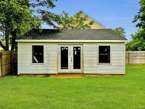 275 Sound Road, Greenport NY 11944