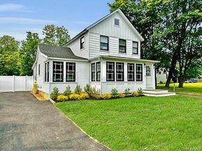 275 Sound Road, Greenport NY 11944