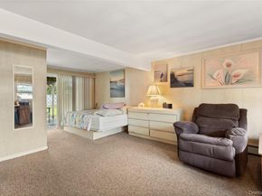 754 Halsey Place, Lindenhurst NY 11757