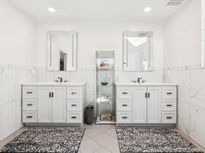 19 Oak Point Drive N, Bayville NY 11709