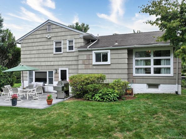 15 Iselin Drive, New Rochelle NY 10804