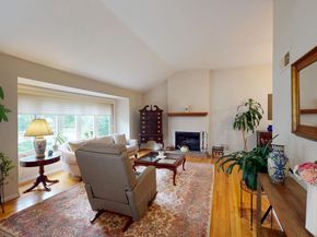 15 Iselin Drive, New Rochelle NY 10804
