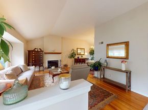 15 Iselin Drive, New Rochelle NY 10804