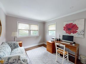 15 Iselin Drive, New Rochelle NY 10804