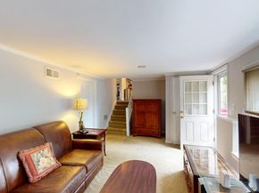 15 Iselin Drive, New Rochelle NY 10804