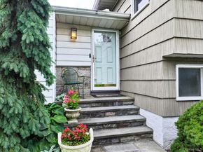 15 Iselin Drive, New Rochelle NY 10804