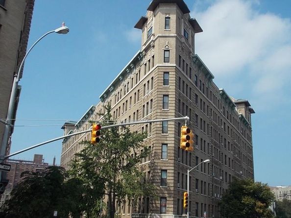 800 Riverside Drive 1G, New York (Manhattan) NY 10032