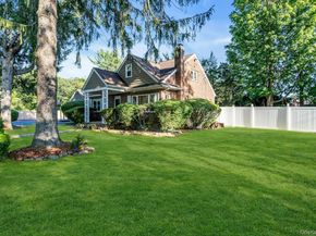 24 Ormond Street, Dix Hills NY 11746