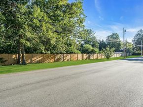 24 Ormond Street, Dix Hills NY 11746