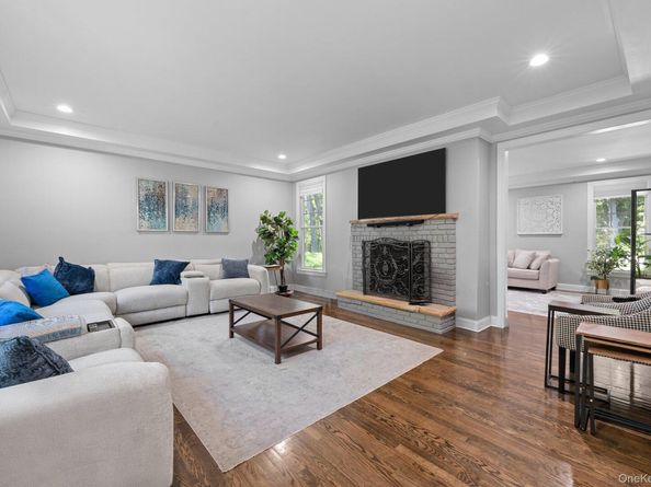 18 Watercrest Court, Head Of The Harbor NY 11780