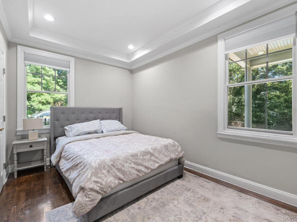 18 Watercrest Court, Head Of The Harbor NY 11780