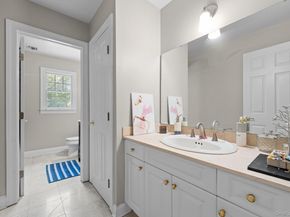18 Watercrest Court, Head Of The Harbor NY 11780