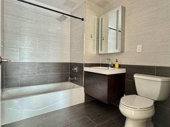 14238 37th Avenue 4C, Flushing NY 11354