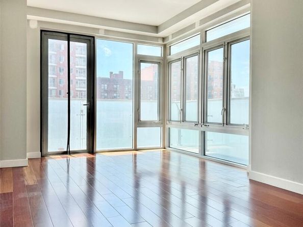 14238 37th Avenue 4C, Flushing NY 11354