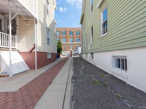 826 E 216 Street, Bronx NY 10467