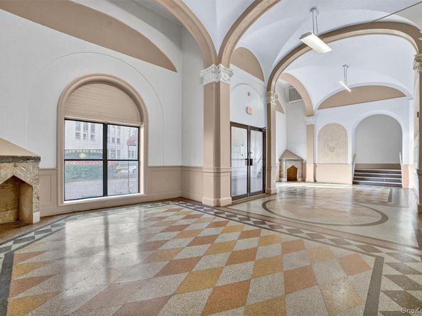 941 Jerome Avenue 8F, Bronx NY 10452