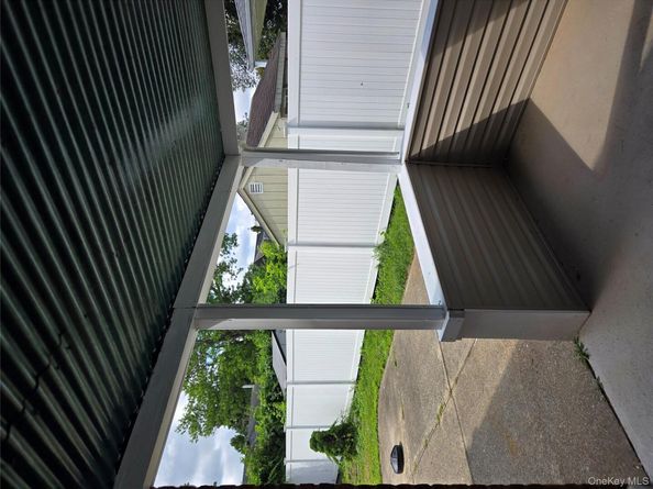 224 Yoakum Avenue, Farmingdale NY 11735