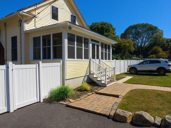 19 Milburn Road, Sound Beach NY 11789