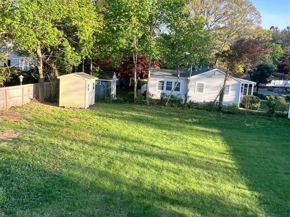 19 Milburn Road, Sound Beach NY 11789