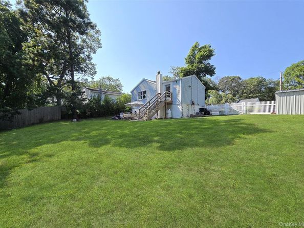 64 Park Drive, Rocky Point NY 11778