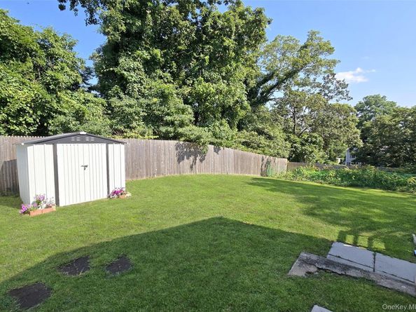 64 Park Drive, Rocky Point NY 11778