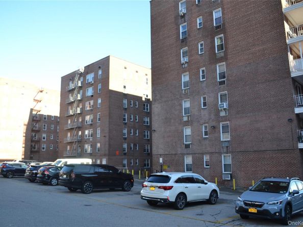 355 Bronx River Road 3F, Yonkers NY 10704