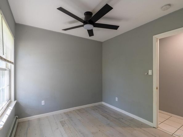 21 Mount Snow Lane, Coram NY 11727