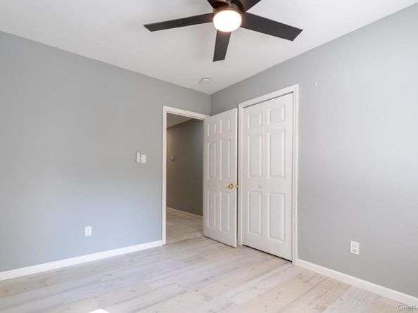 21 Mount Snow Lane, Coram NY 11727