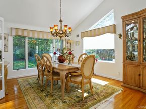 34 Kensington Oval, New Rochelle NY 10805