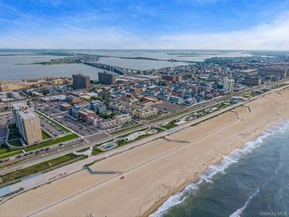 10012 Shore Front Parkway 18A, Rockaway Park NY 11694