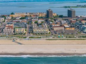 10012 Shore Front Parkway 18A, Rockaway Park NY 11694