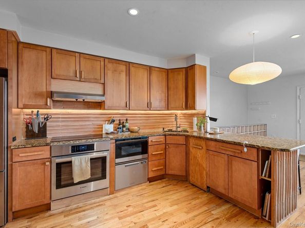 10012 Shore Front Parkway 18A, Rockaway Park NY 11694