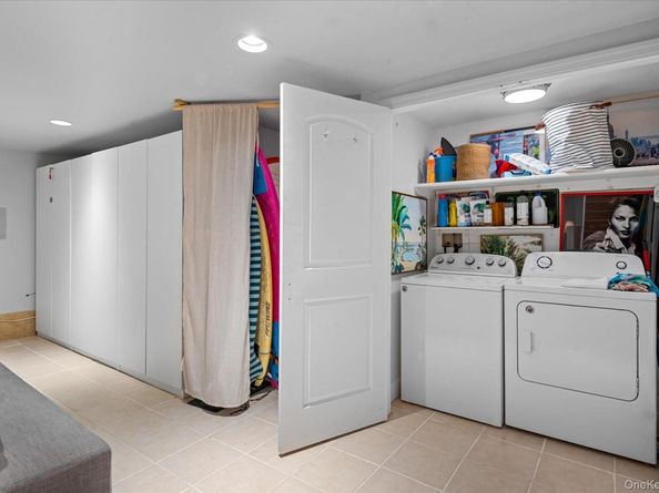 10012 Shore Front Parkway 18A, Rockaway Park NY 11694