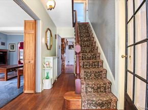 88 Coles Street, Glen Cove NY 11542