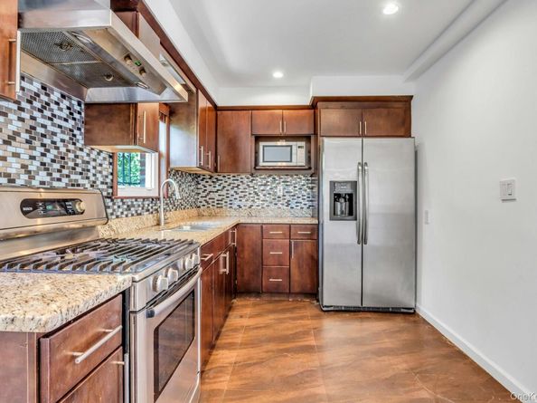 64-04 Utopia Parkway, Fresh Meadows NY 11365