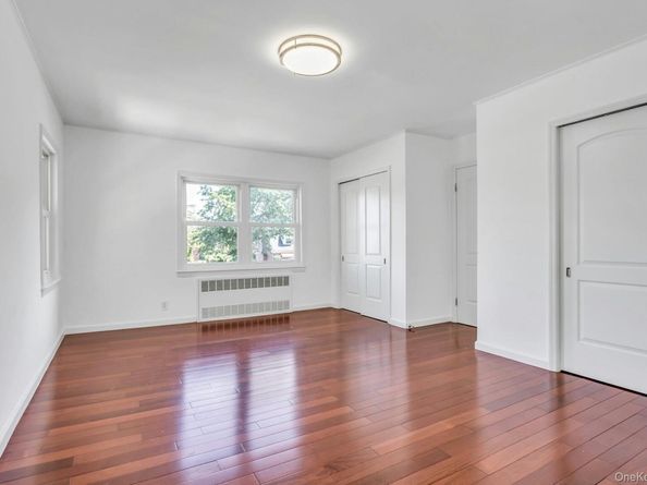 64-04 Utopia Parkway, Fresh Meadows NY 11365