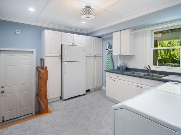 4 Seth Canyon Drive, Mount Kisco NY 10549