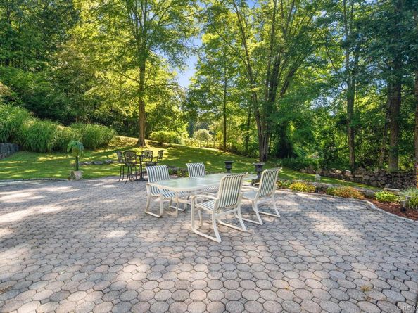 4 Seth Canyon Drive, Mount Kisco NY 10549