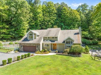 4 Seth Canyon Drive