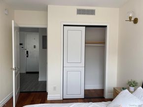 65-18 Austin St 2J, Rego Park NY 11374