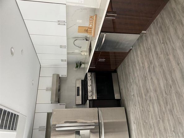 65-18 Austin St 2J, Rego Park NY 11374