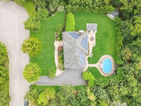 6 Nick Court, Yaphank NY 11980